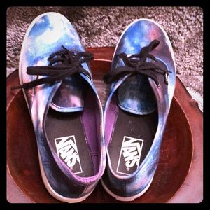 Van’s “galactic” tie on tennis shoes